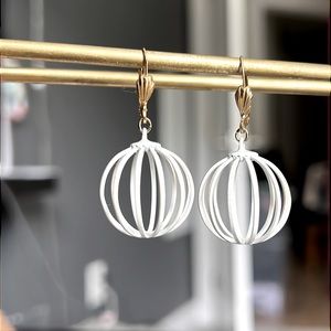 1 day Sale- Vintage Estate 14KT Gold White Enamel Round Birdcage Earring RARE